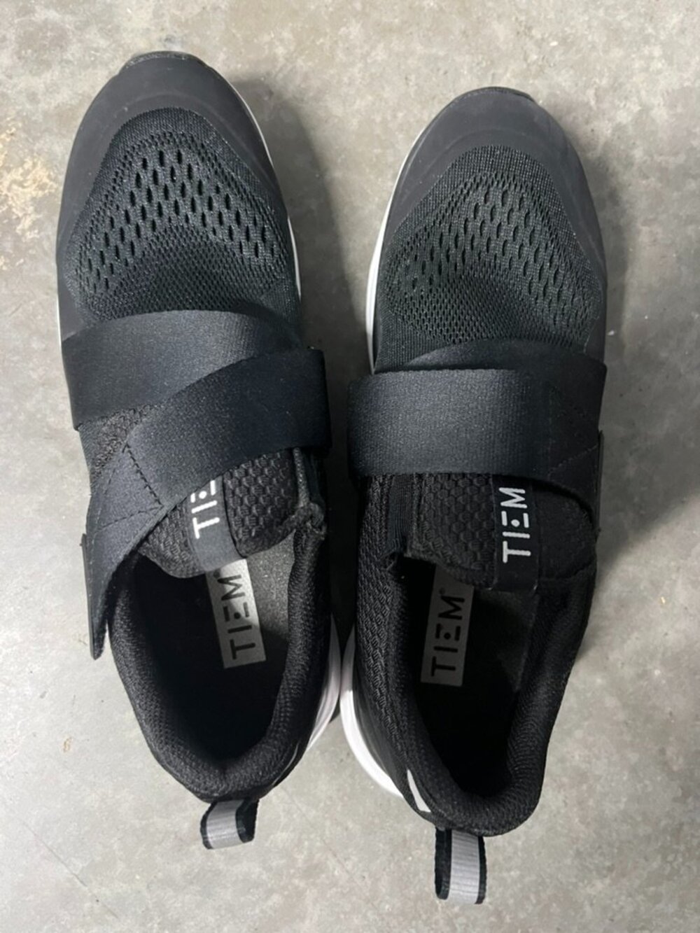 TIEM Slipstream Spin Shoes Black - Women’s 8.5 + SPD Cleats